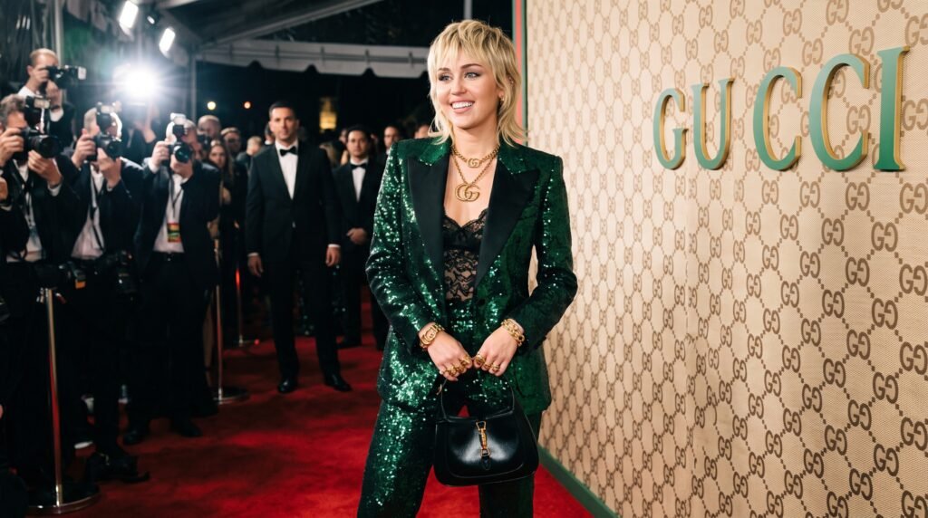 miley cyrus gucci